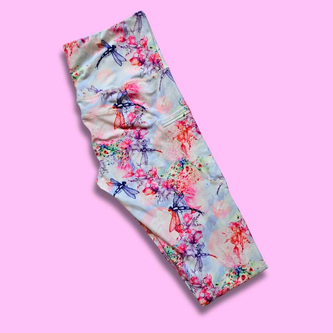Dragonfly Garden Capri