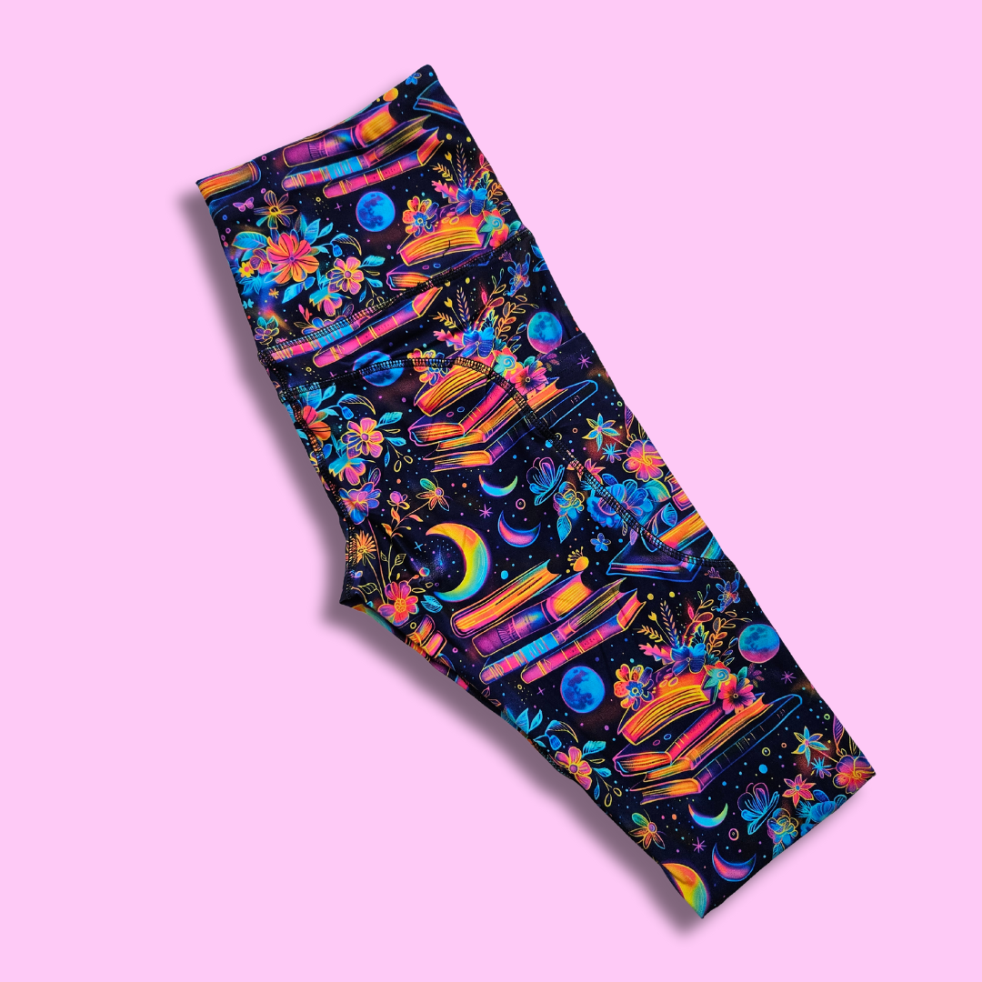 Rainbow Books w/ Pockets Capris