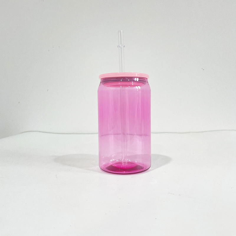 Coloured plastic can cup with matching lids - 16oz *IN STOCK*