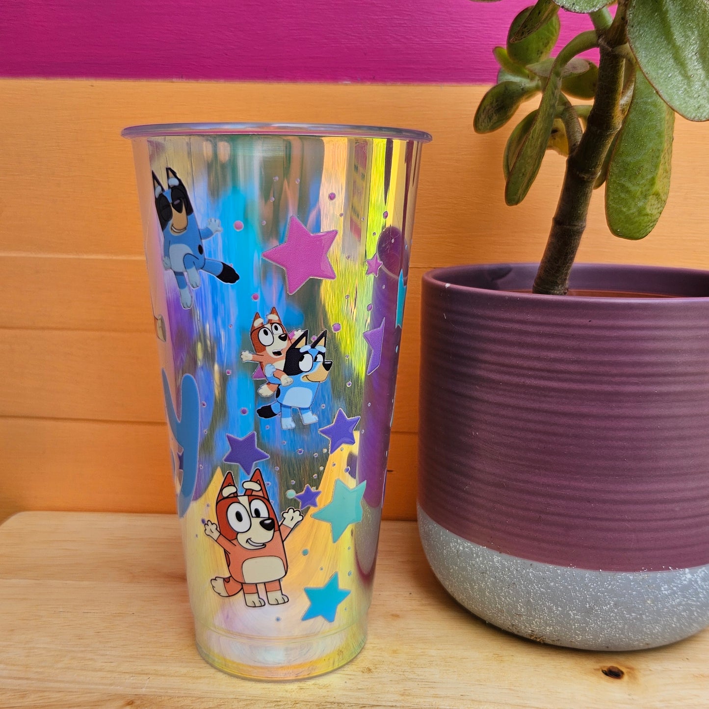 Bluey Iridescent Plastic Cup 24oz