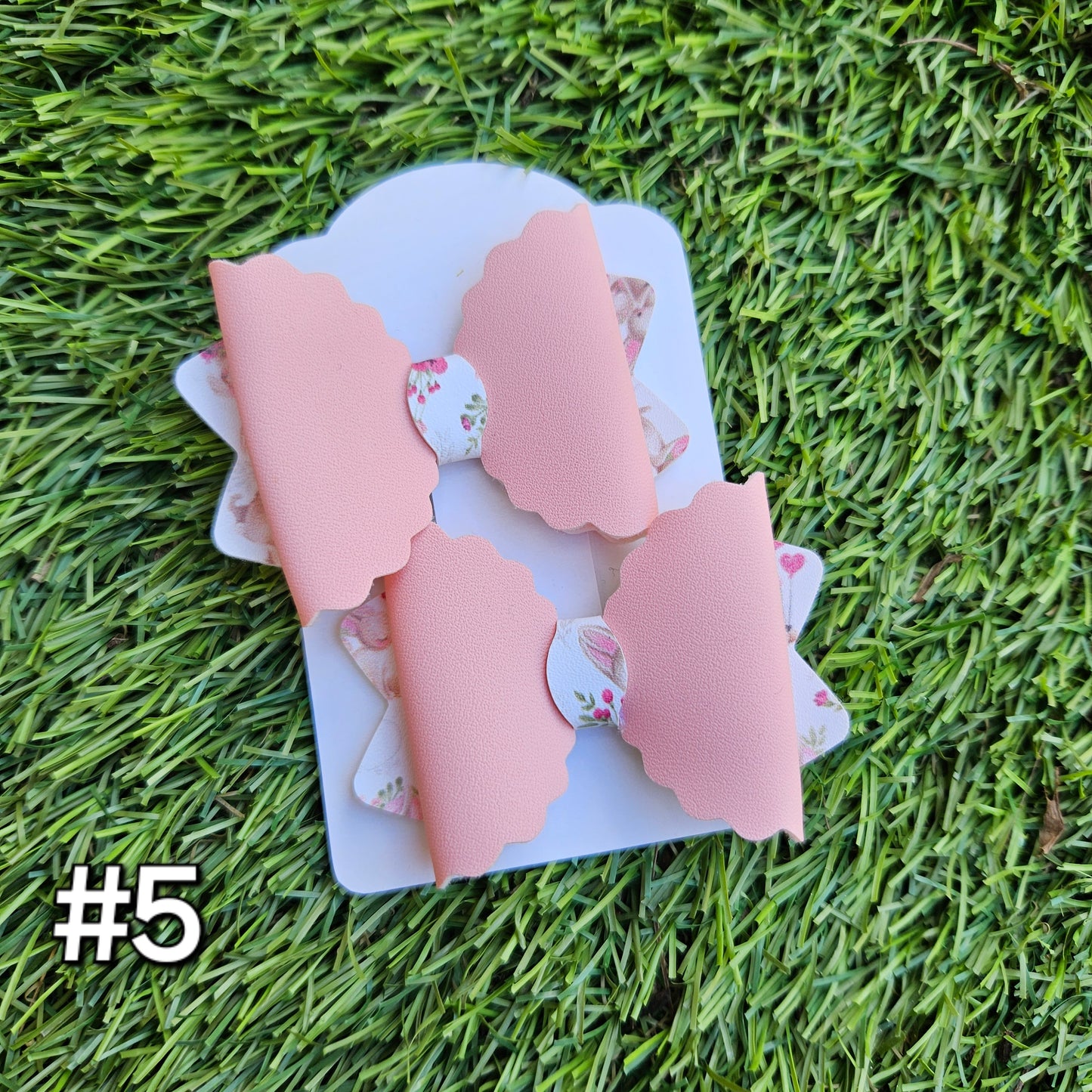 Easter Piggie Bow Hair Clips