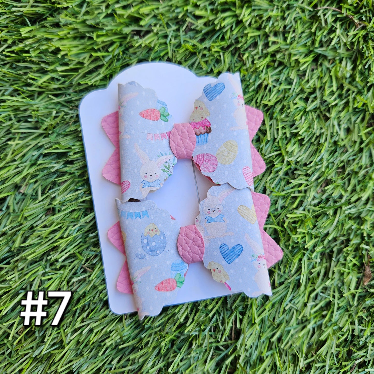 Easter Piggie Bow Hair Clips