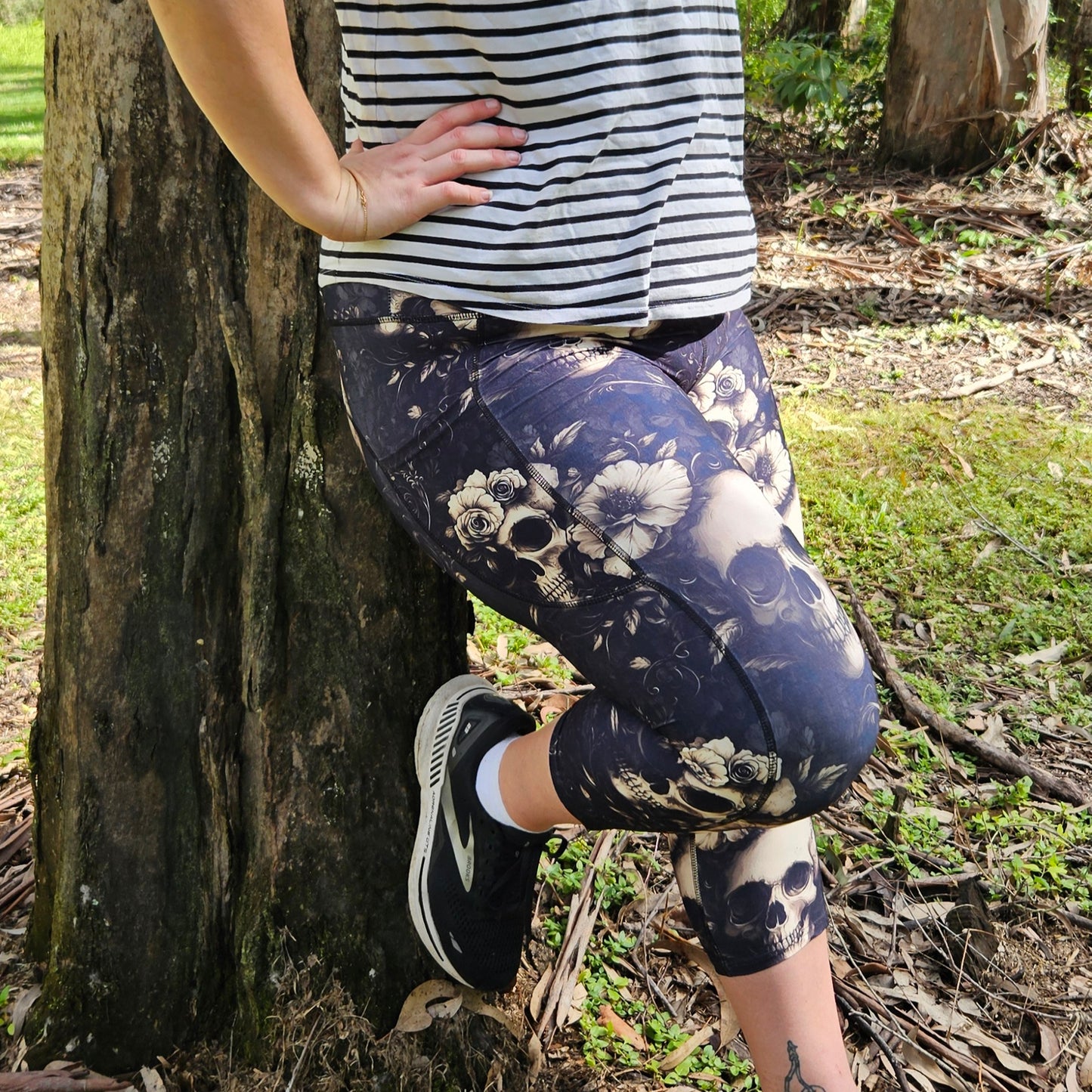Sepia Skulls Capri