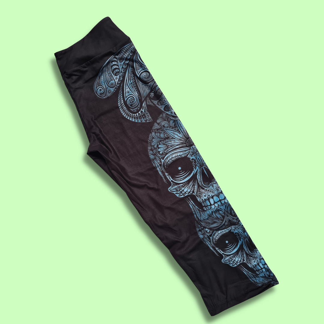 Intricate Skull Yoga Band Capri