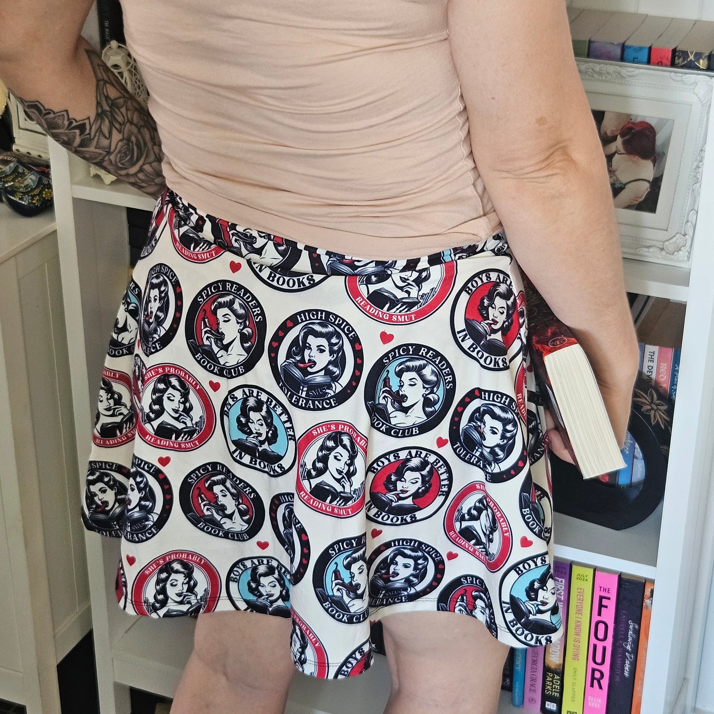 Spicy Reader Skorts