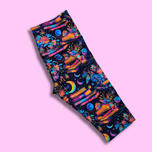 Rainbow Books w/ Pockets Capris