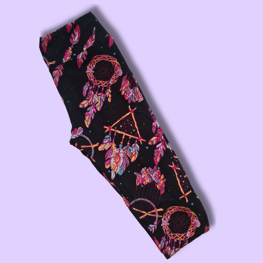 Feathered Dreams Yoga Band Capri