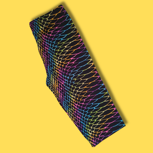 Rainbow Fishnet Capri Regular Band