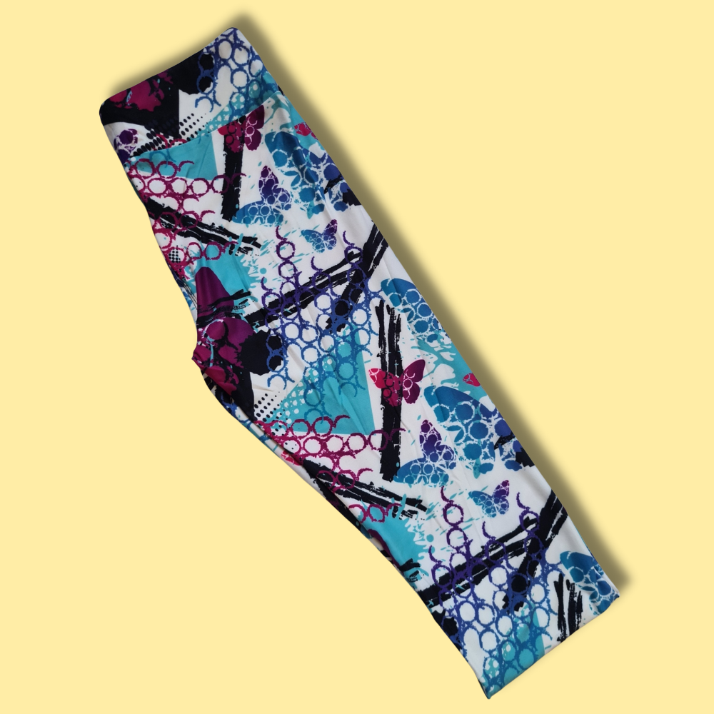 Retro Butterfly Yoga Band Capri