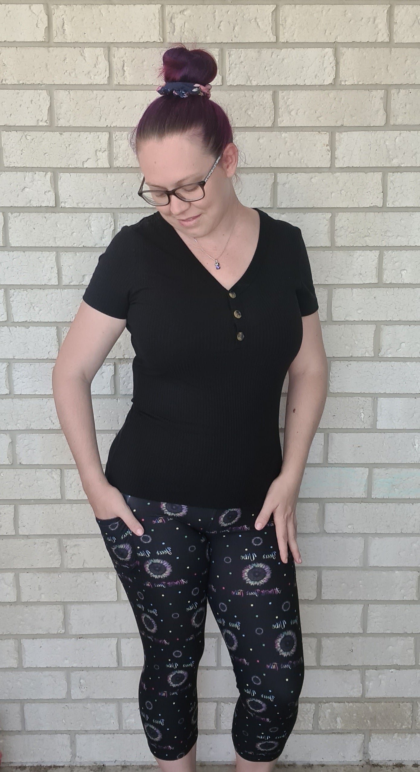 Your Vibe Tribe Capri Yoga Band with Square Pockets