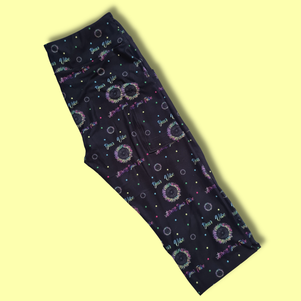 Your Vibe Tribe Capri Yoga Band with Square Pockets