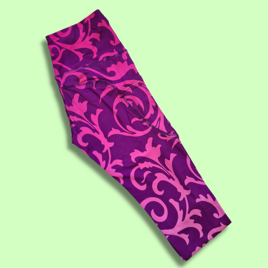 Pink Filigree Swirl Yoga Band Capri w Pockets