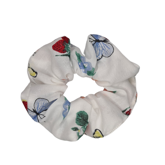 Strawberry Garden Scrunchie